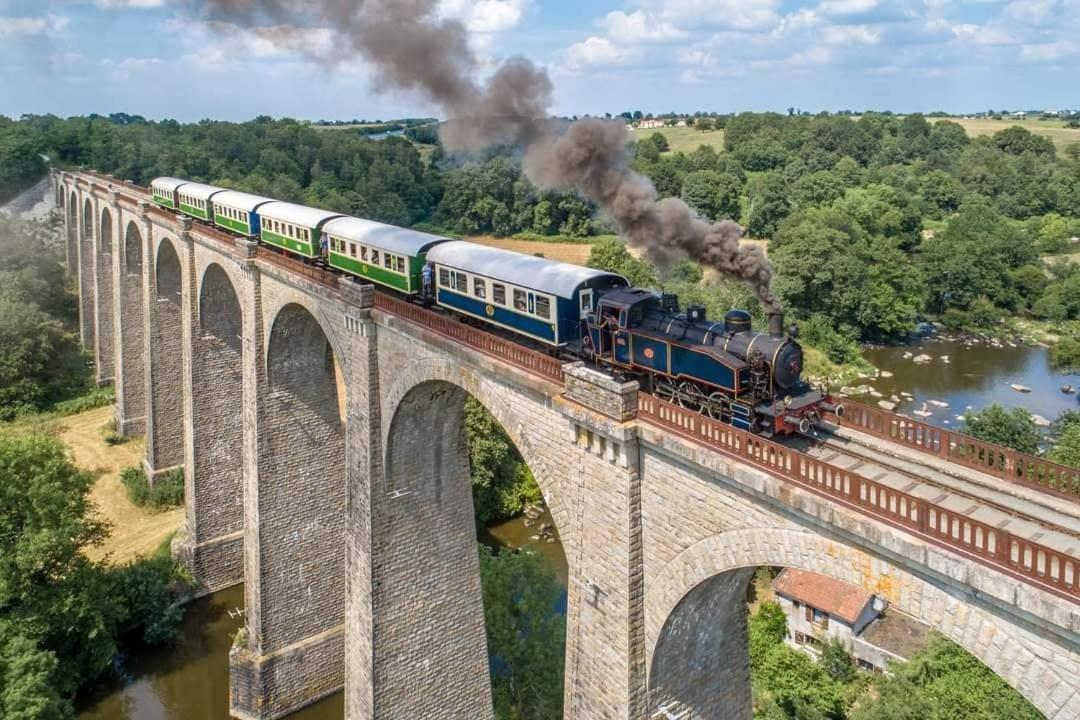 Gite Le Vallon A Chambretaud, 5 Min Du Puy Du Fou المظهر الخارجي الصورة